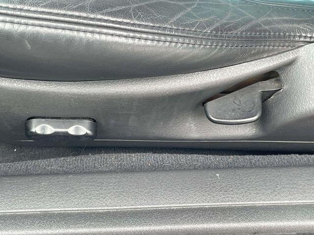 2002 Ford Thunderbird Base