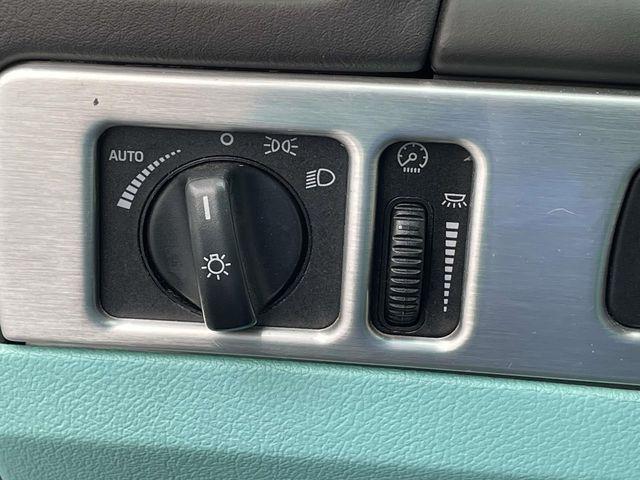 2002 Ford Thunderbird Base