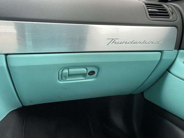 2002 Ford Thunderbird Base