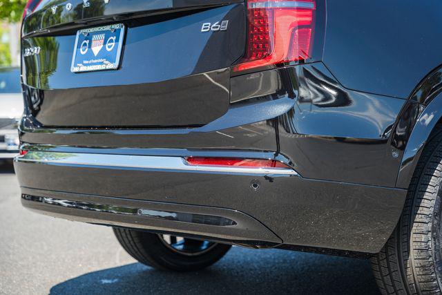2026 Volvo XC90 Ultra, B6 AWD Gas (mild hybrid), Gasoline, Bright, 7 Seats