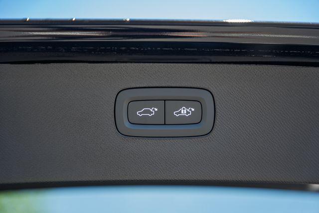 2026 Volvo XC90 Ultra, B6 AWD Gas (mild hybrid), Gasoline, Bright, 7 Seats