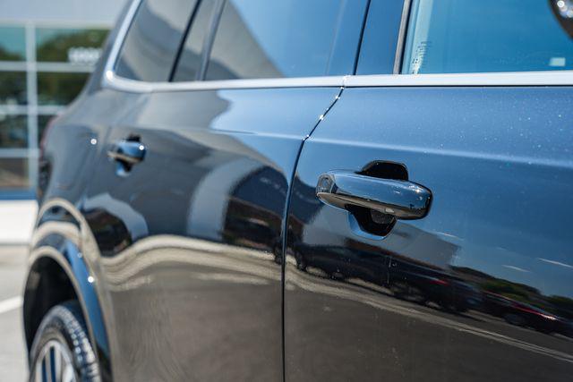 2026 Volvo XC90 Ultra, B6 AWD Gas (mild hybrid), Gasoline, Bright, 7 Seats