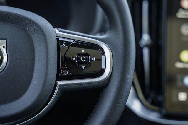 2026 Volvo XC90 Ultra, B6 AWD Gas (mild hybrid), Gasoline, Bright, 7 Seats
