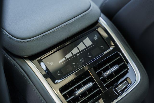 2026 Volvo XC90 Ultra, B6 AWD Gas (mild hybrid), Gasoline, Bright, 7 Seats