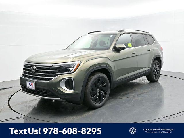 2026 Volkswagen Atlas SE with Technology for sale in Lawrence, MA