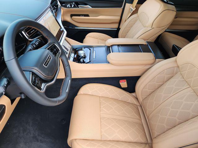 2026 Jeep Grand Wagoneer Summit Reserve 4x4
