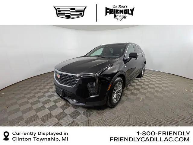 2025 Cadillac XT4 FWD Premium Luxury for sale in CLINTON TOWNSHIP, MI
