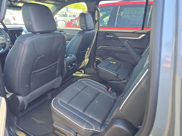 2026 GMC Acadia Denali AWD