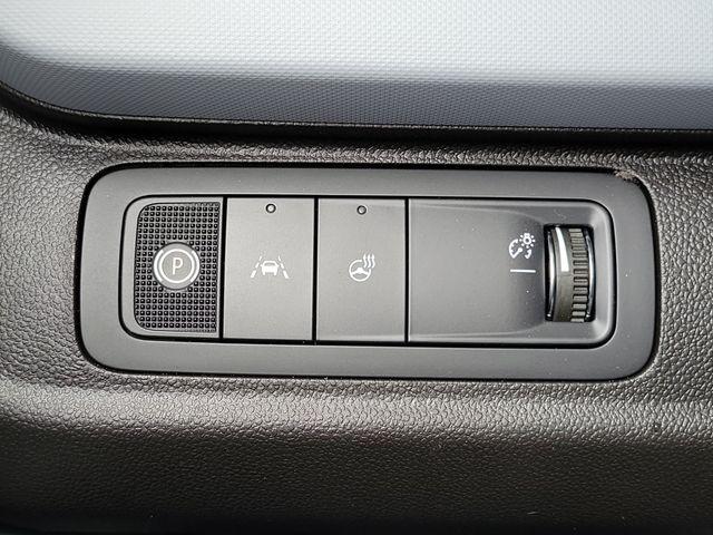 2027 Chevrolet Bolt LT FWD