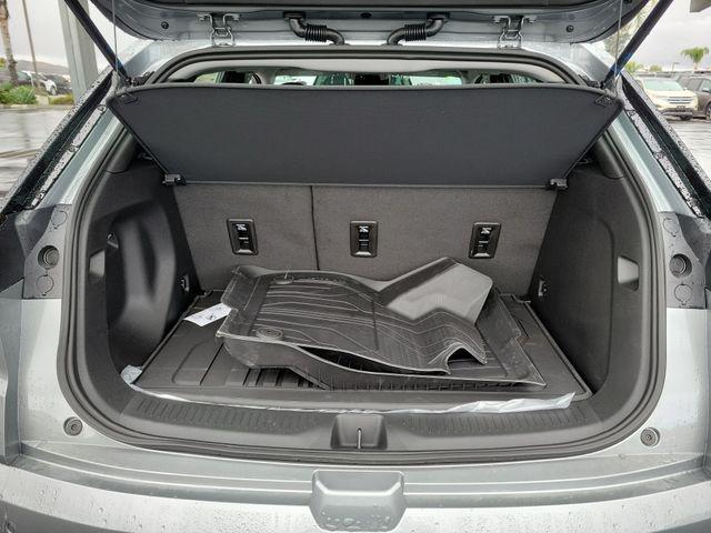 2027 Chevrolet Bolt LT FWD