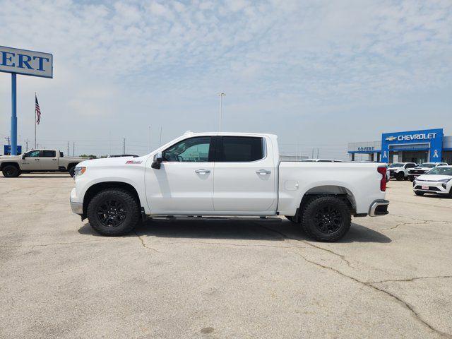 2022 Chevrolet Silverado 1500 4WD Crew Cab Short Bed LTZ