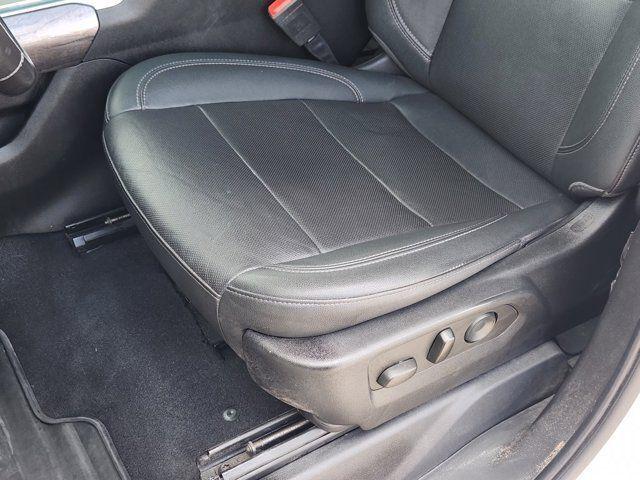 2022 Chevrolet Silverado 1500 4WD Crew Cab Short Bed LTZ