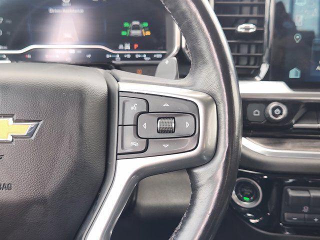 2022 Chevrolet Silverado 1500 4WD Crew Cab Short Bed LTZ