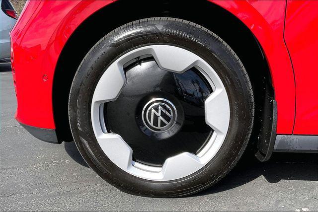 2025 Volkswagen ID. Buzz Pro S Plus with 4MOTION