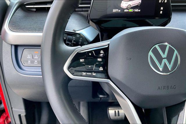 2025 Volkswagen ID. Buzz Pro S Plus with 4MOTION