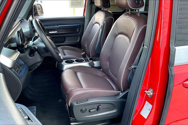 2025 Volkswagen ID. Buzz Pro S Plus with 4MOTION