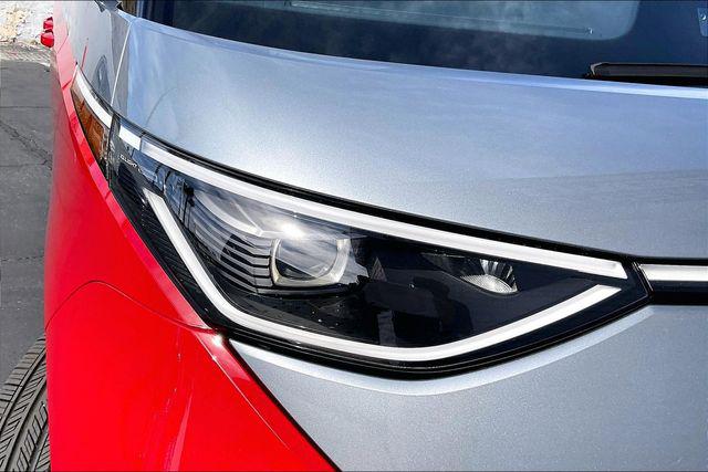 2025 Volkswagen ID. Buzz Pro S Plus with 4MOTION