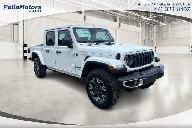 2026 Jeep Gladiator GLADIATOR SAHARA 4X4