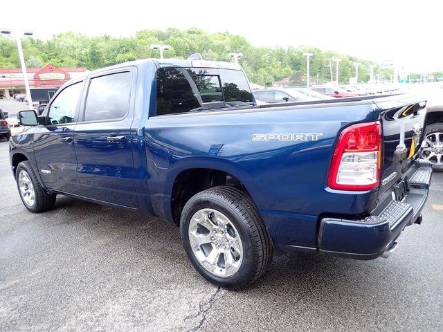 2022 RAM 1500 Big Horn Crew Cab 4x4 57 Box 2022 RAM 1500 Big Horn Crew Cab 4x4 57 Box