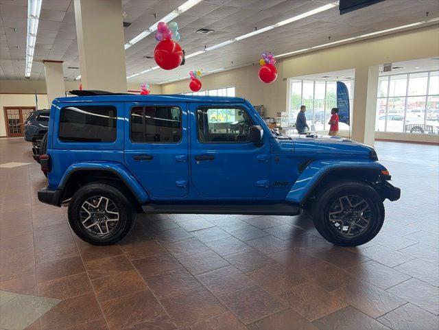 2026 Jeep Wrangler 4-Door Sahara 4x4