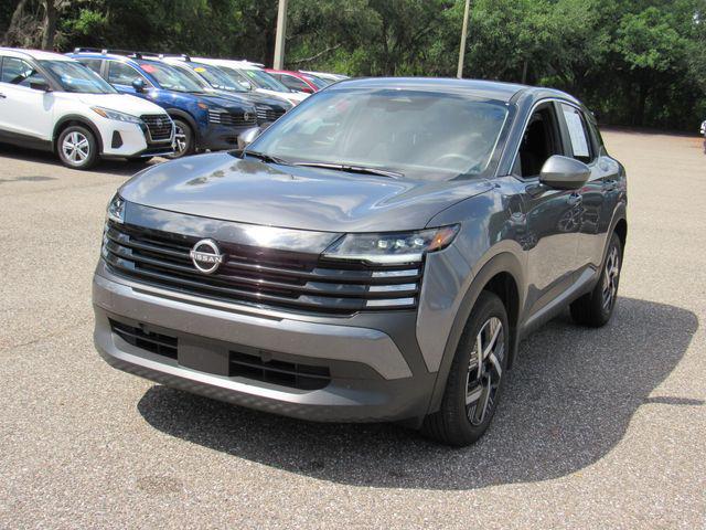 2025 Nissan Kicks SV FWD