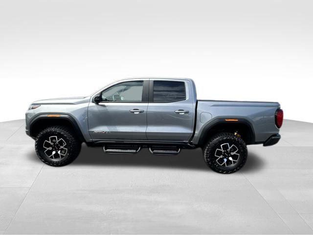 2025 GMC Canyon 4WD AT4
