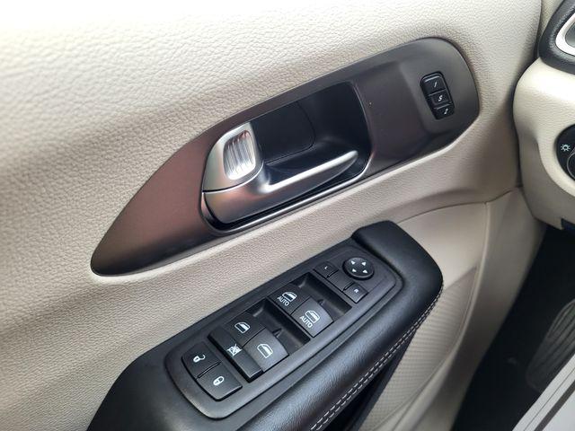 Used 2023 Chrysler Pacifica For Sale in Florence, SC