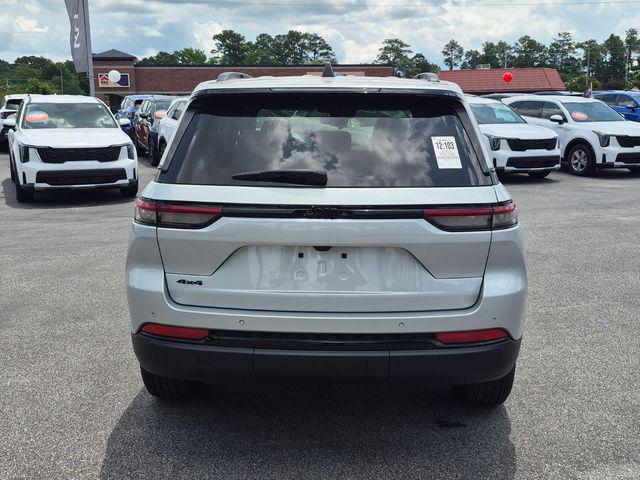 Used 2025 Jeep Grand Cherokee Altitude 4x4 For Sale in Florence, SC