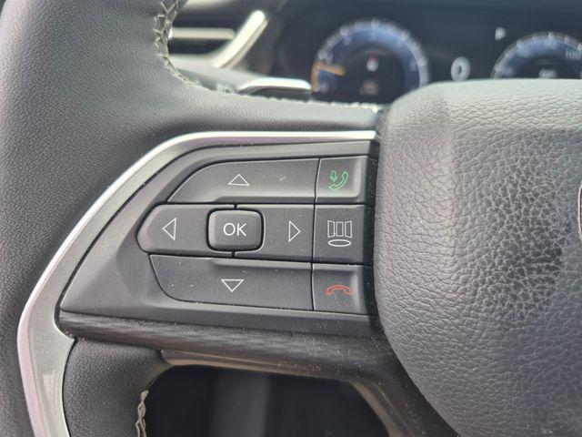 Used 2025 Jeep Grand Cherokee Altitude 4x4 For Sale in Florence, SC