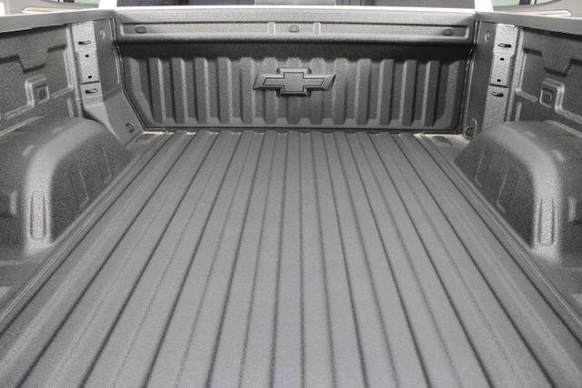2026 Chevrolet Silverado 1500 4WD Crew Cab Short Bed High Country