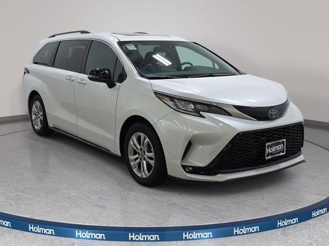 2023 Toyota Sienna 25th Anniversary Edition