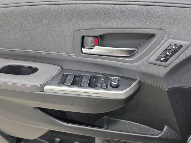 2023 Toyota Sienna 25th Anniversary Edition