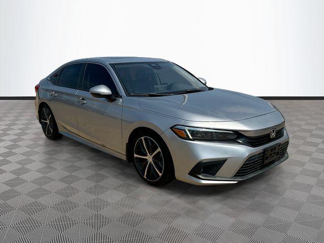 2022 Honda Civic Touring CVT's photo