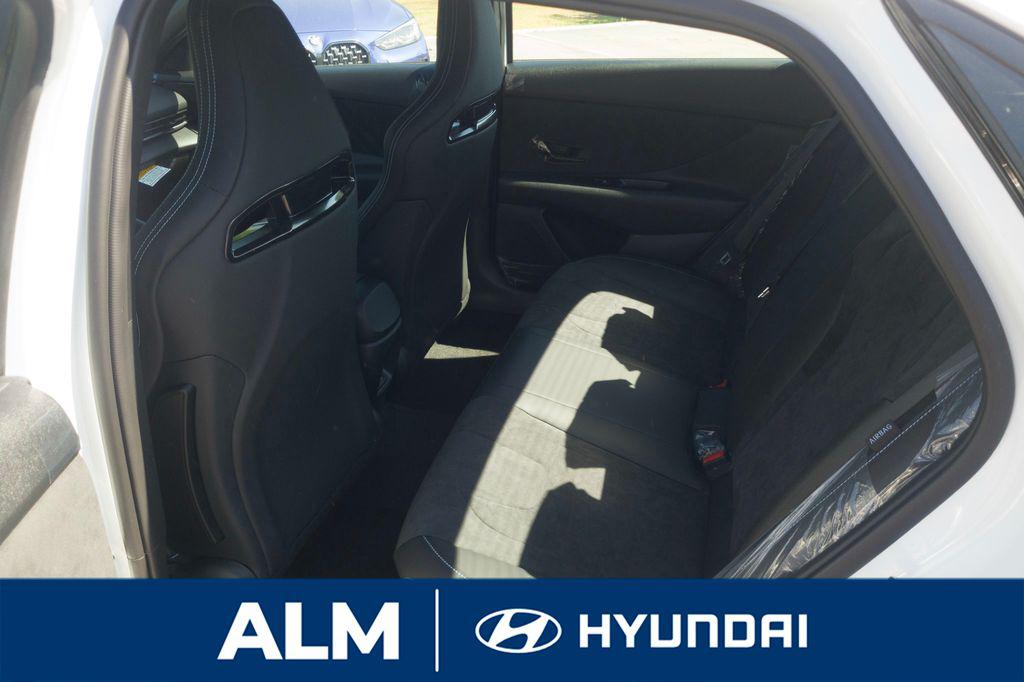 New 2026 White HYUNDAI Sedan image 16