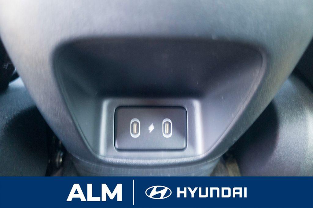 New 2026 White HYUNDAI Sedan image 17