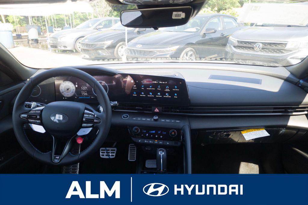 New 2026 White HYUNDAI Sedan image 19