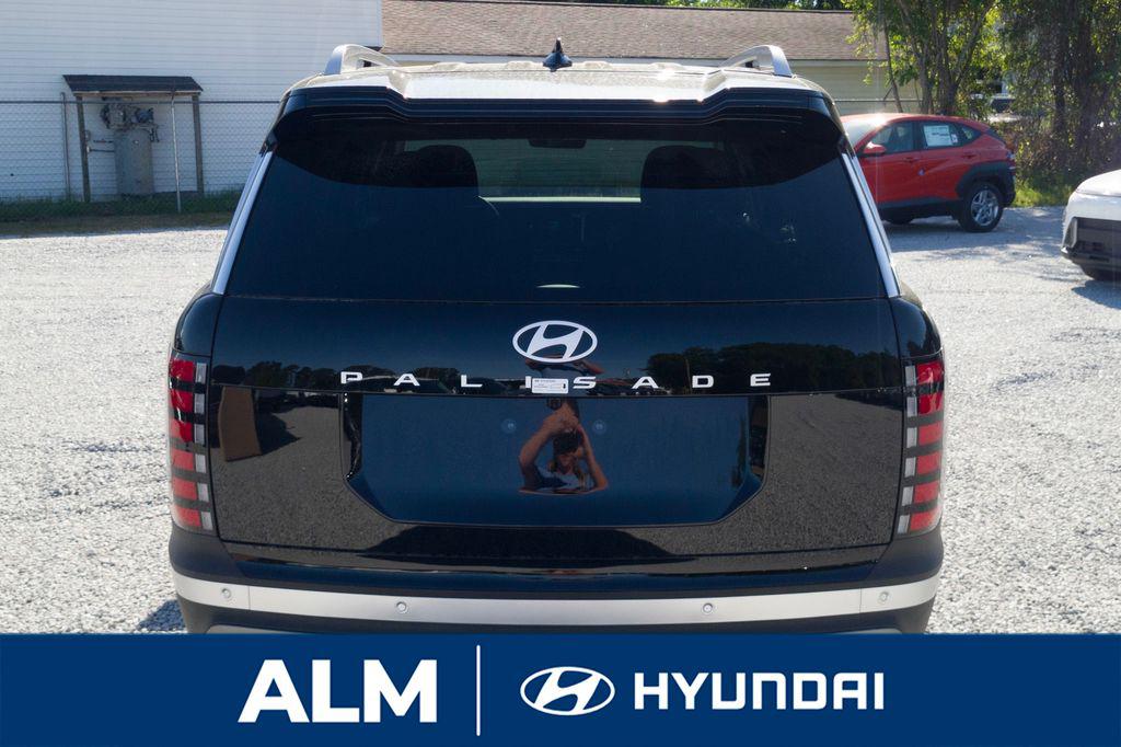 New 2026 Abyss Black HYUNDAI SEL 7P image 7