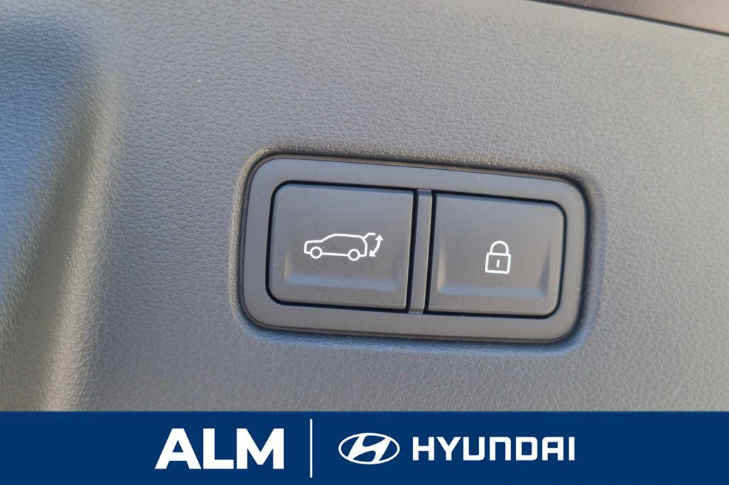 New 2026 Abyss Black HYUNDAI SEL 7P image 9