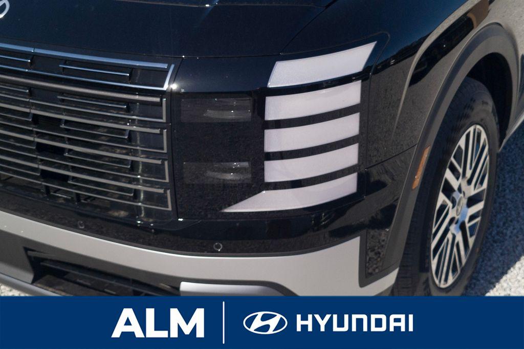 New 2026 Abyss Black HYUNDAI SEL 7P image 12
