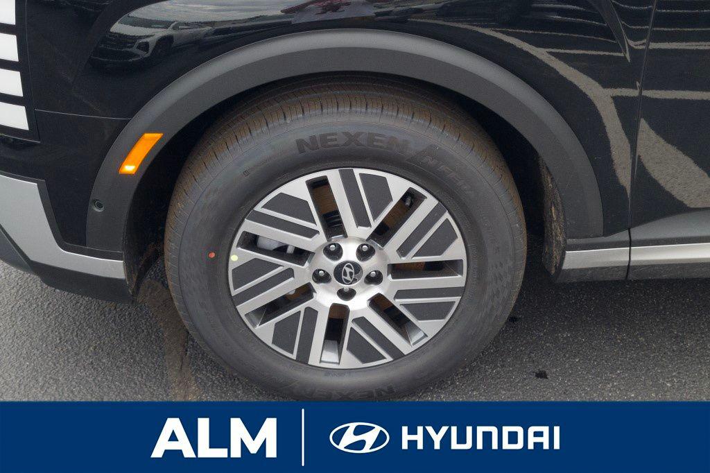 New 2026 Black Hyundai Blue SEL 8P image 14