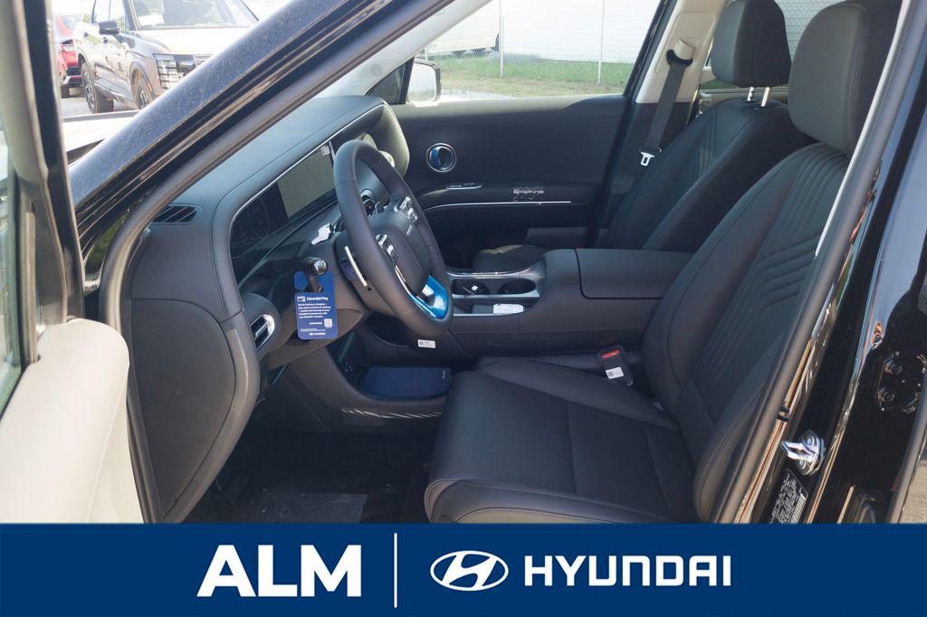 New 2026 Black Hyundai Blue SEL 8P image 16