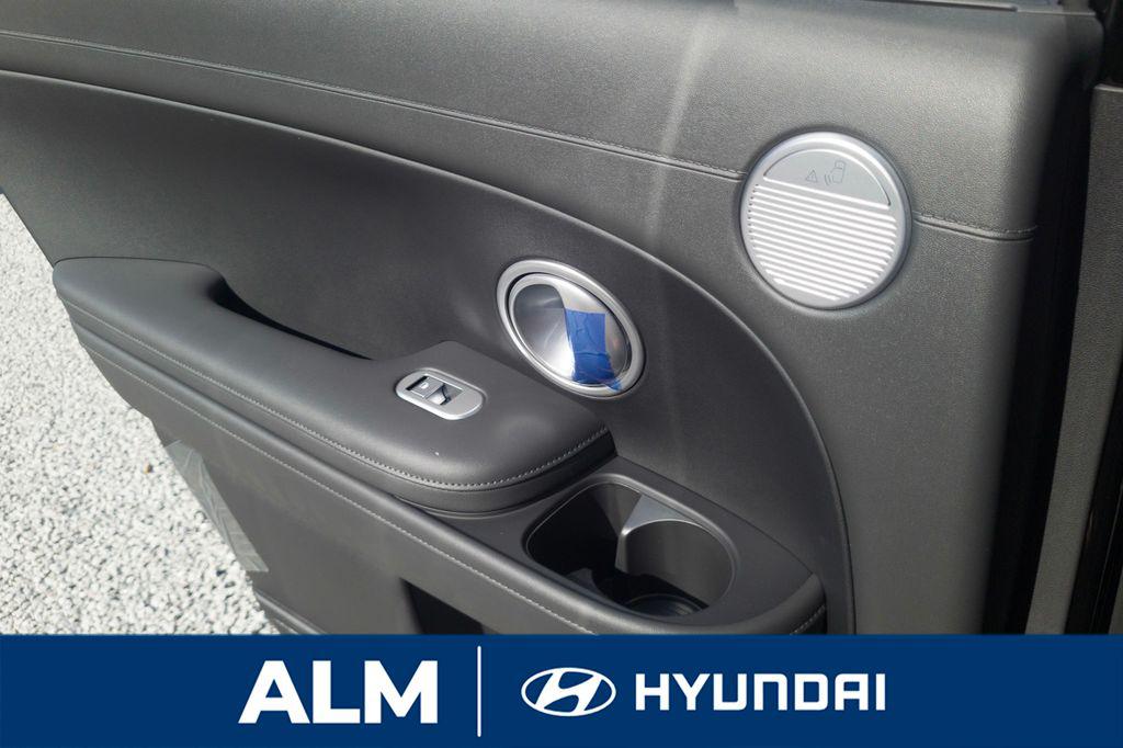New 2026 Black Hyundai Blue SEL 8P image 21