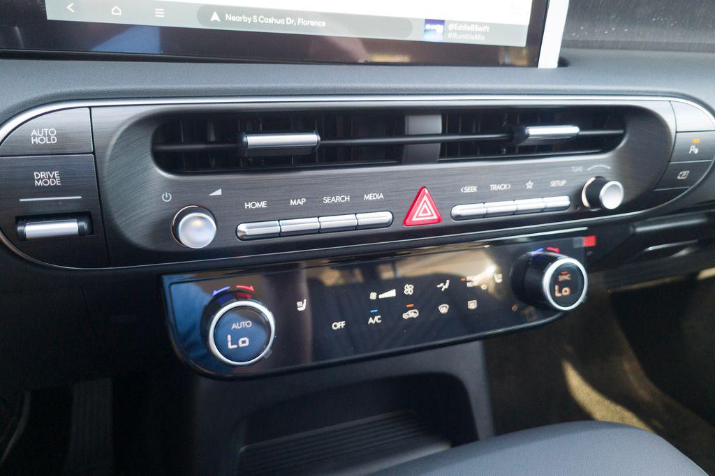 New 2026 Gray Pearl HYUNDAI SEL 7P image 25