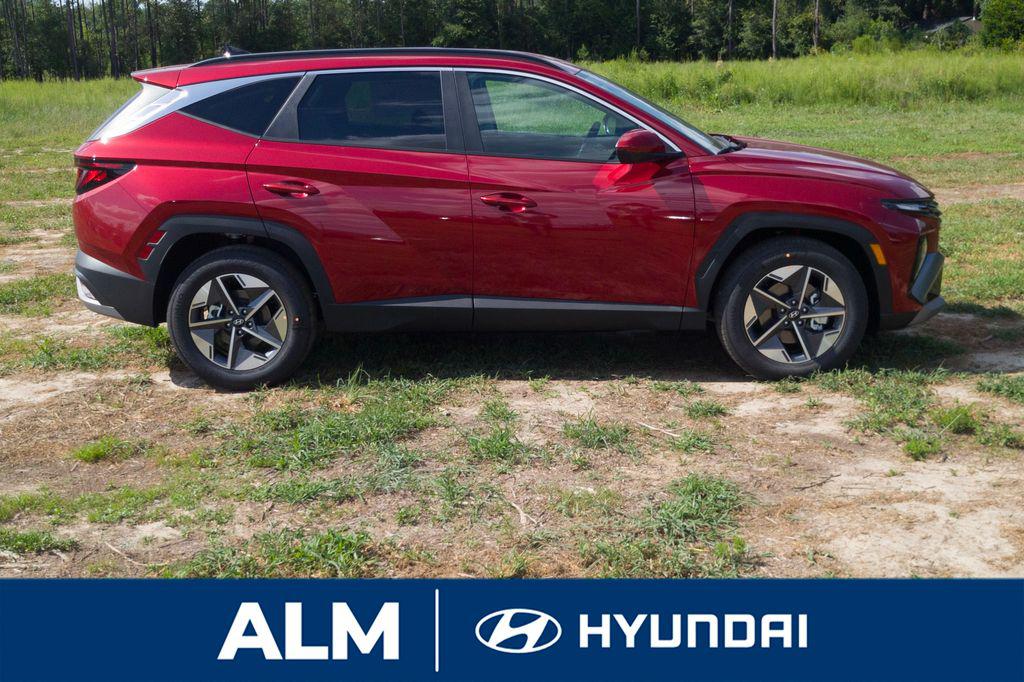 New 2026 Red HYUNDAI SEL FWD image 5