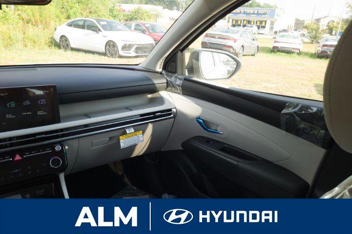 New 2026 Red HYUNDAI SEL FWD image 17