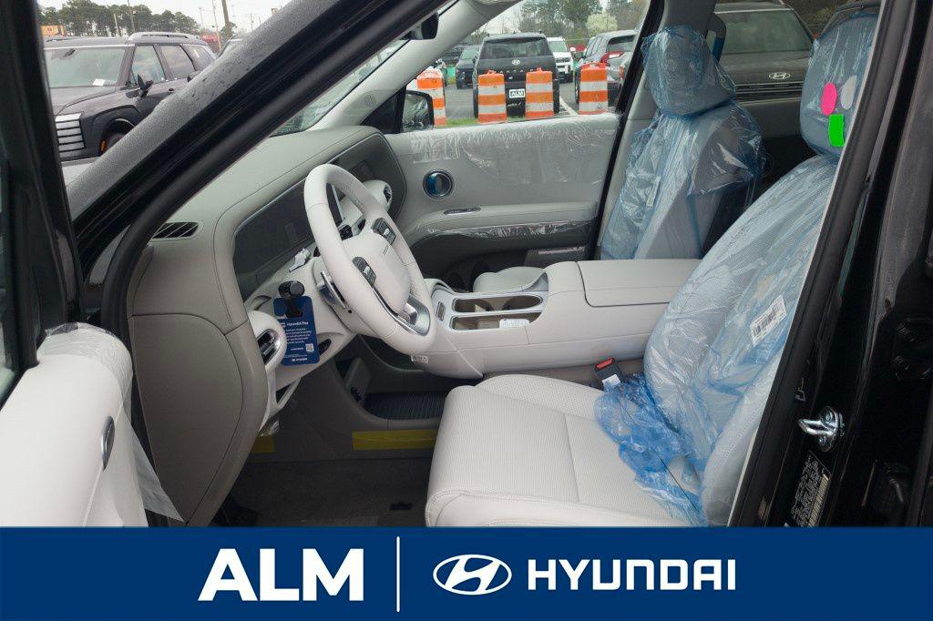 New 2026 Black Hyundai Blue SEL Premium 8P image 15