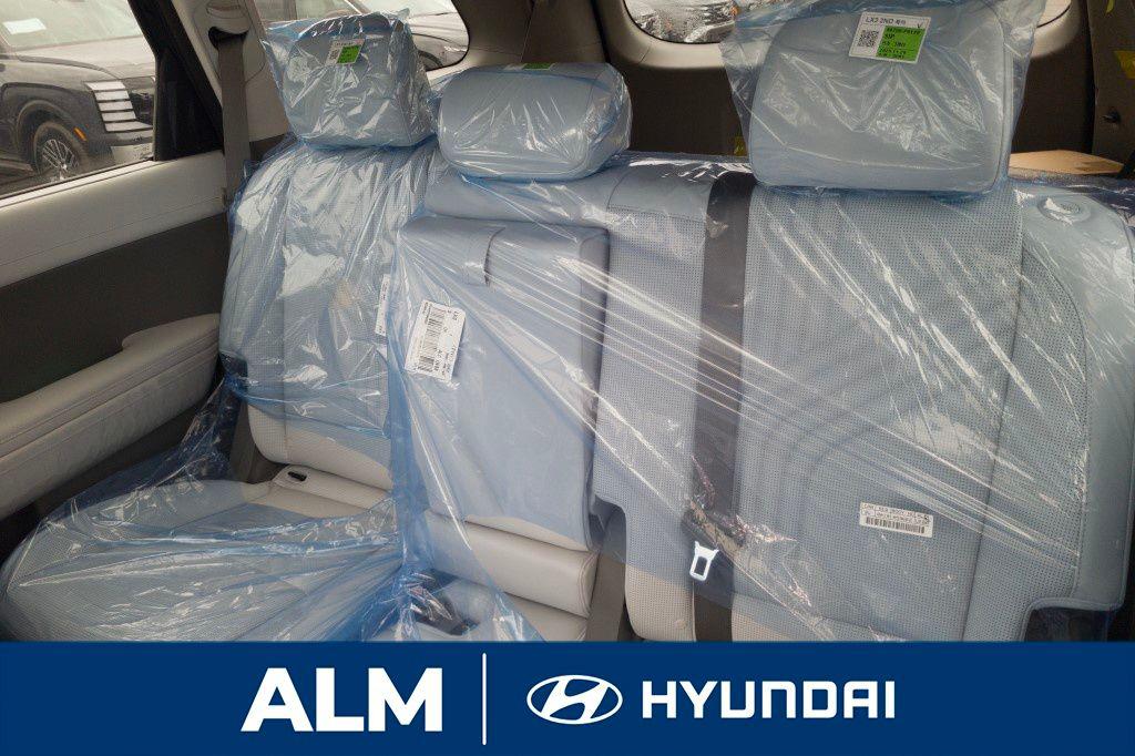 New 2026 Black Hyundai Blue SEL Premium 8P image 17