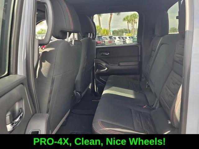 2024 Nissan Frontier Crew Cab PRO-4X 4x4