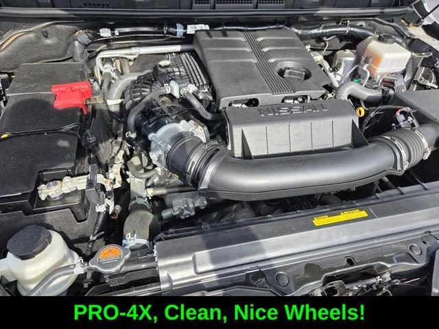 2024 Nissan Frontier Crew Cab PRO-4X 4x4
