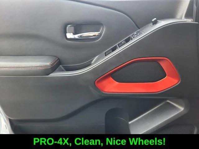 2024 Nissan Frontier Crew Cab PRO-4X 4x4